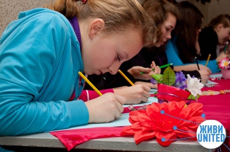 ЖИВИ UNITED: проект "Сияй"